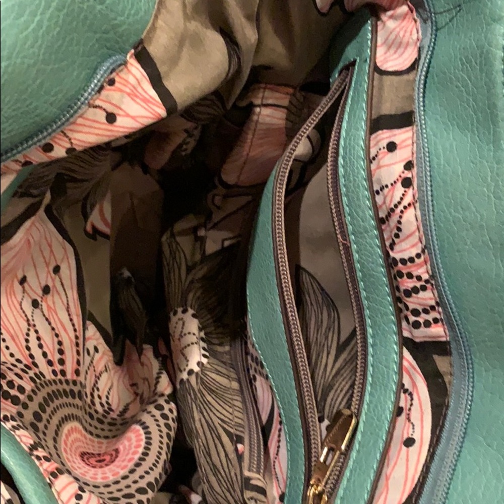 Turquoise and tan purse - Picture 4 of 4